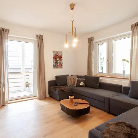 Wohnen An Der Residenz Mit Terrasse Bis Zu 8 Personen Apartment Wurzburg Exterior photo